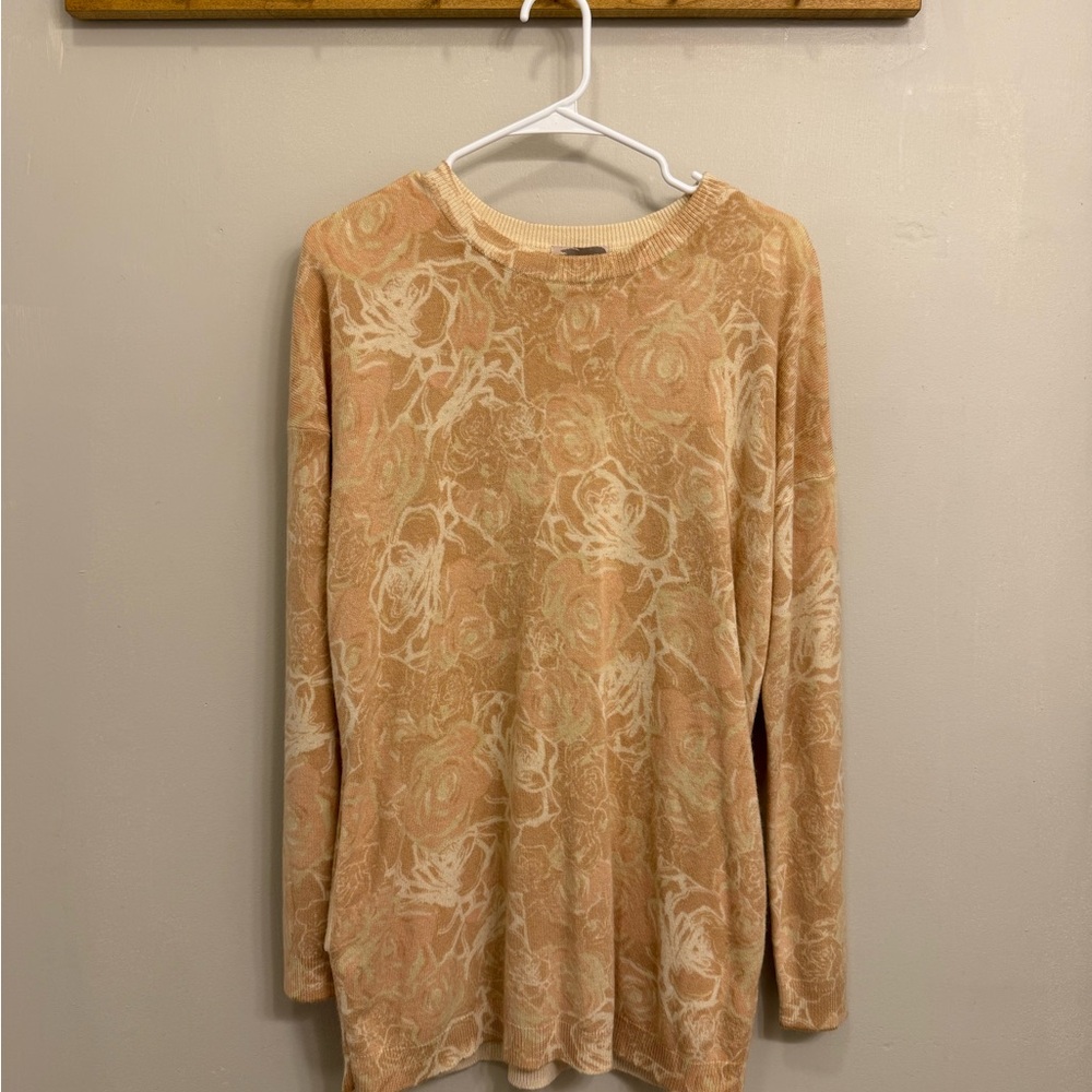Forever 21 Peach Floral Sweater